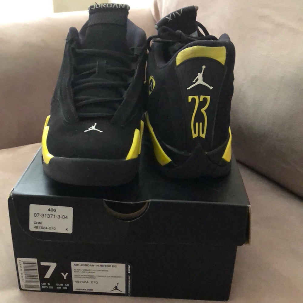 Air Jordan Retro 14 “THUNDER”